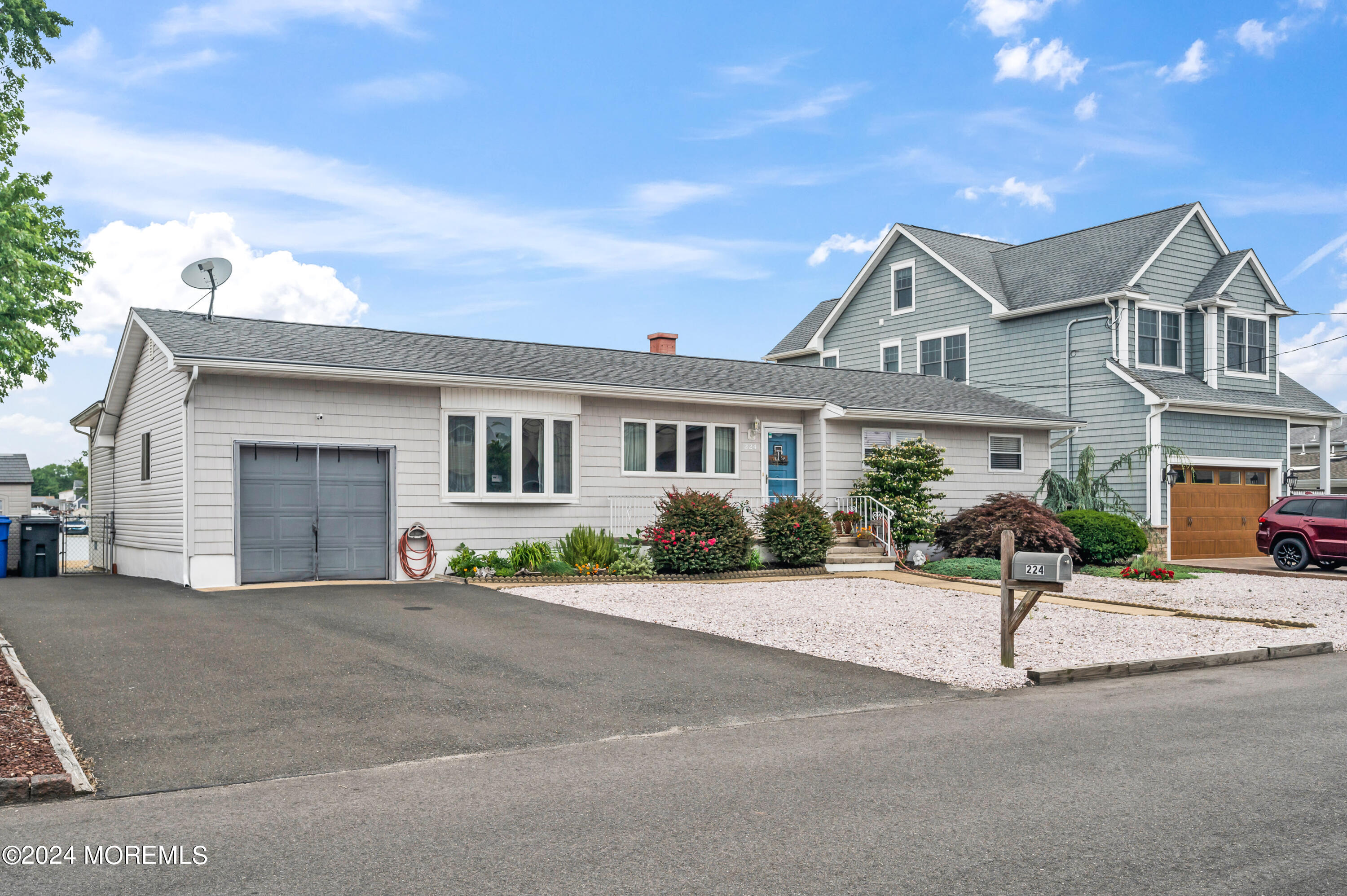 224 Bay Stream Drive Toms River, NJ 08753 - Photo 6 of 31 Front 8