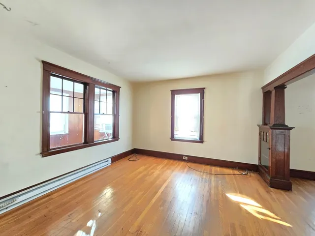 $2,500 | 23 Lowe Street, Unit 1, Quincy, MA 02169