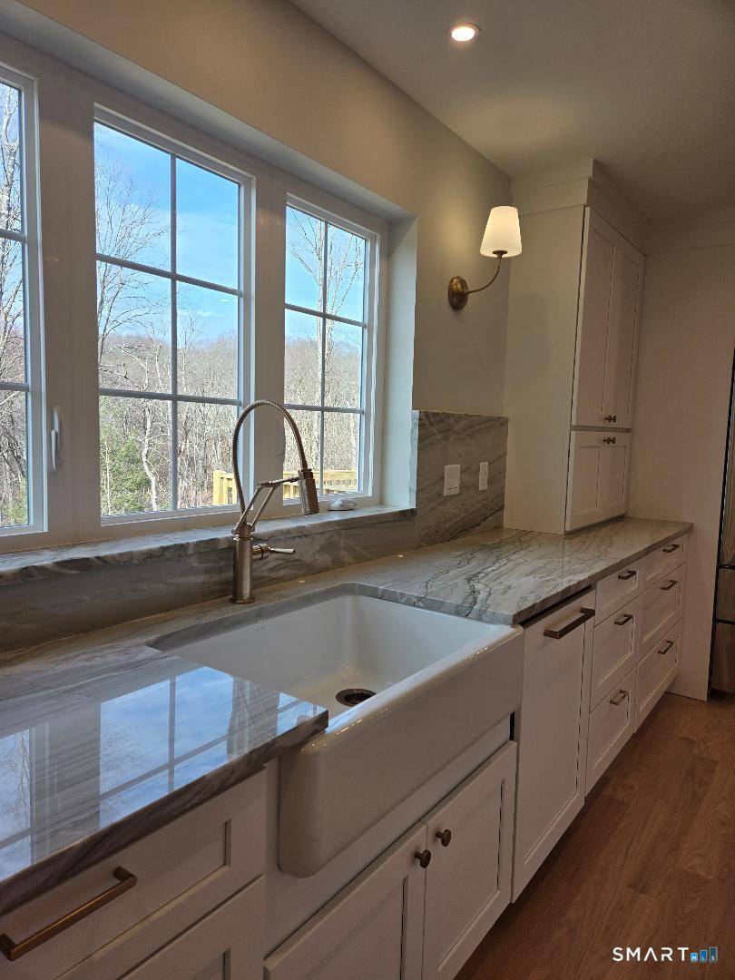 152 Davis Road Harwinton, CT 06791 - Photo 7 of 32