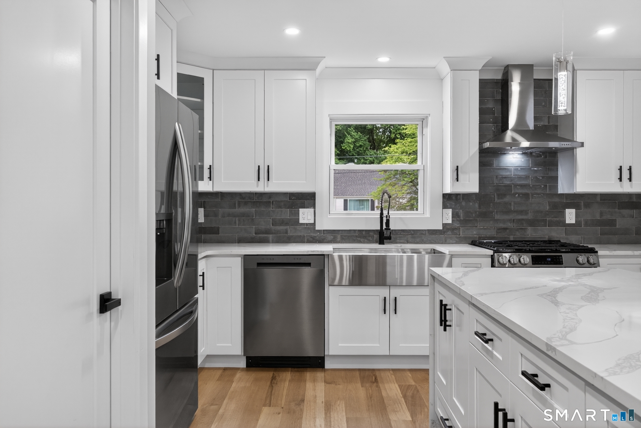 10 Cutrone Road Norwalk, CT 06850 - Photo 14 of 40