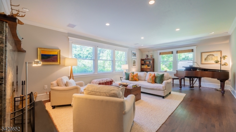 15 Brunswick Road Montclair, NJ 07042 - Photo 7 of 50