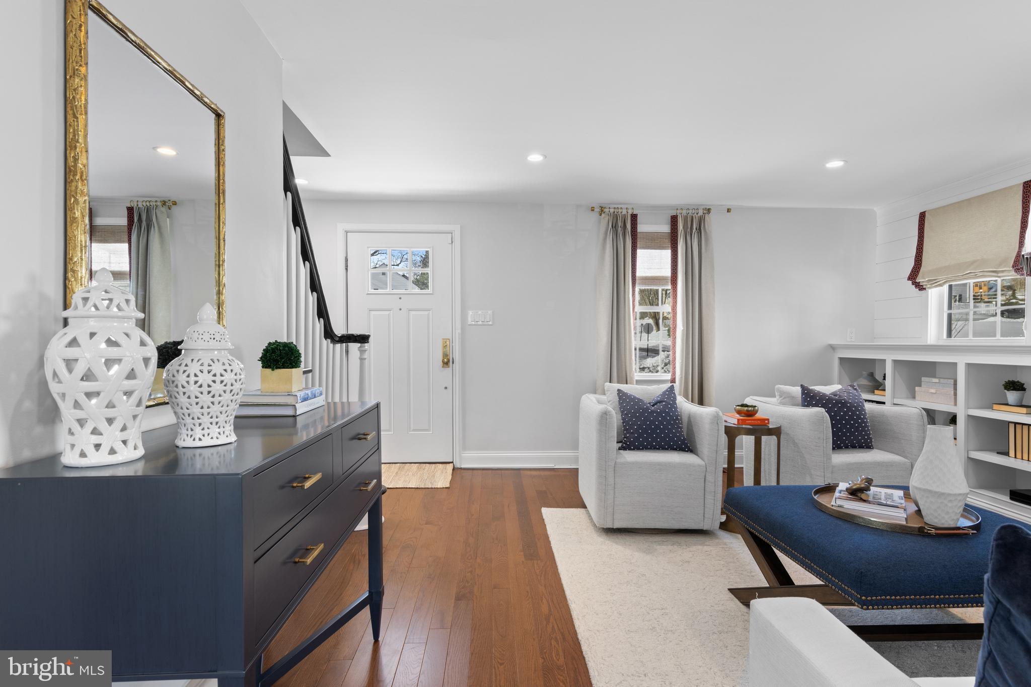 116 Morningside Circle Wayne, PA 19087 - Photo 16 of 37 a living room with furniture and window