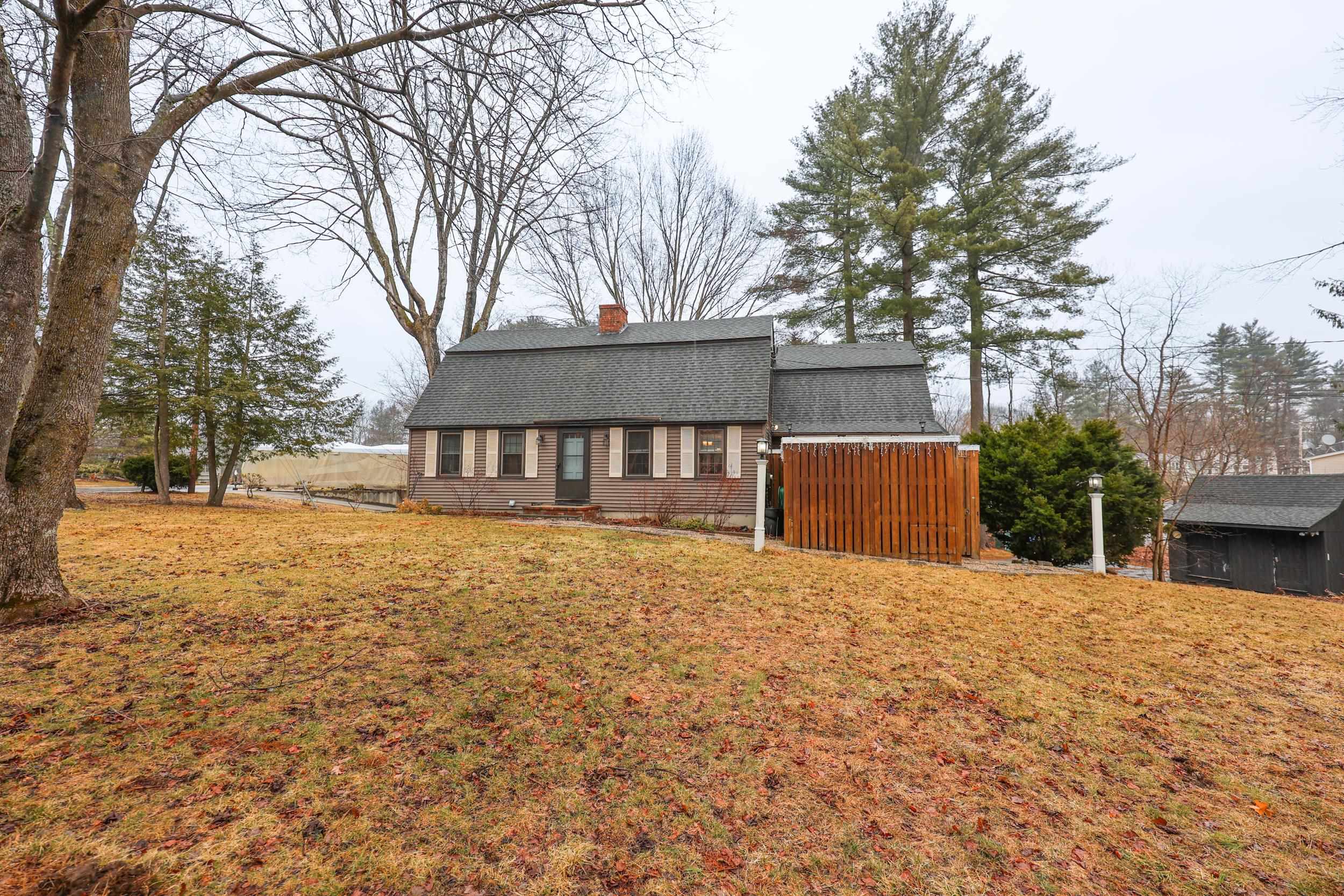 10 Martha Drive Derry, NH 03038 - Photo 2 of 44