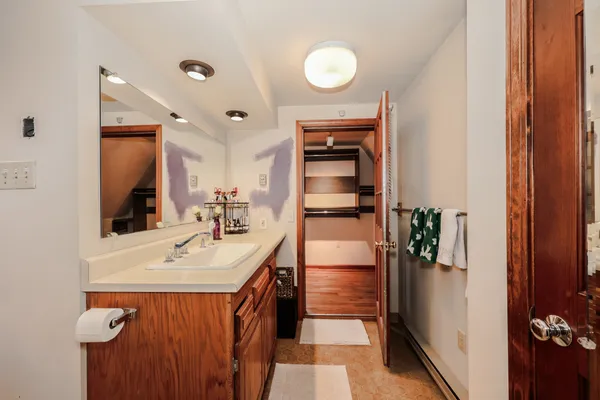 $629,900 | 10 Martha Drive, Derry, NH 03038