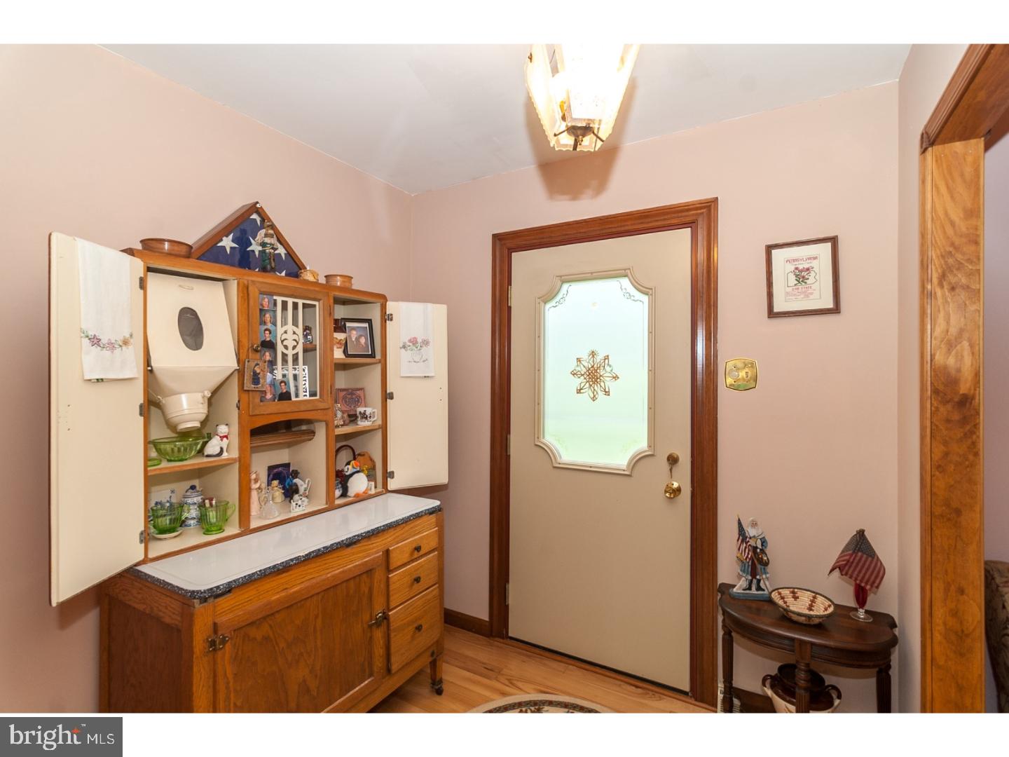 4059 Toll Gate Road New Hope, PA 18938 - Photo 3 of 23 Foyer