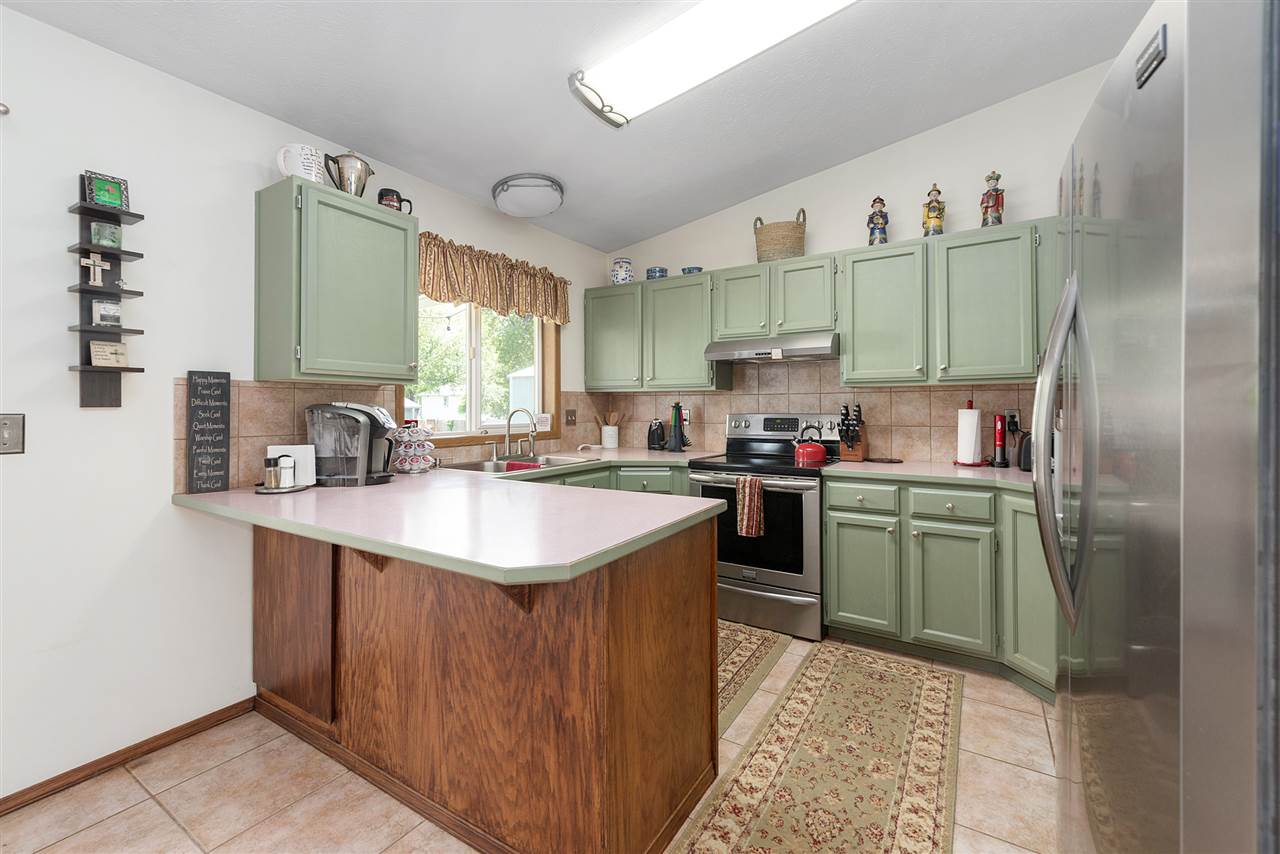 5408 North Davis Road Spokane Valley, WA 99216 - Photo 5 of 19