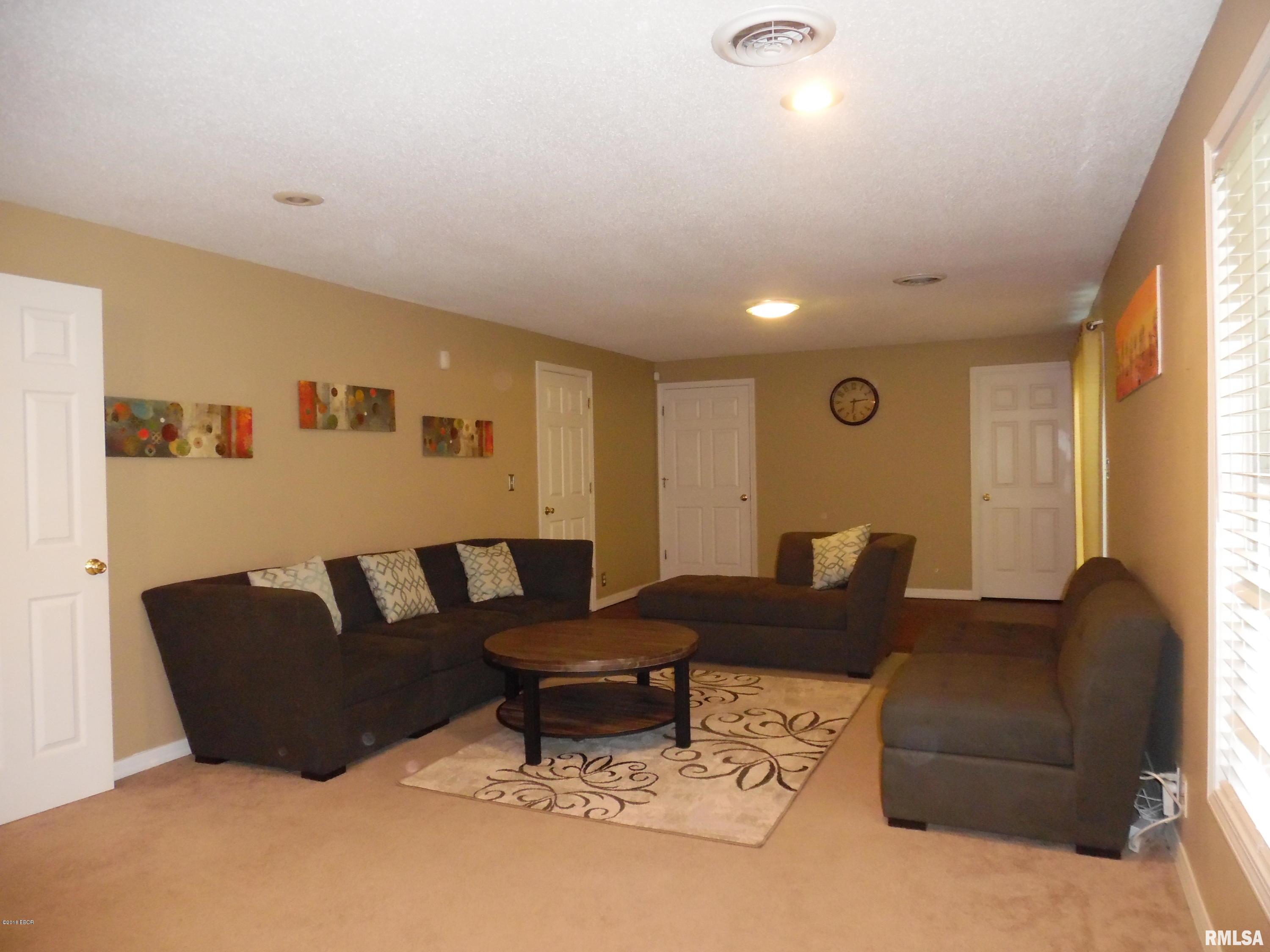 38 Country Club Road Mount Vernon, IL 62864 - Photo 27 of 39 Gallery Image 27