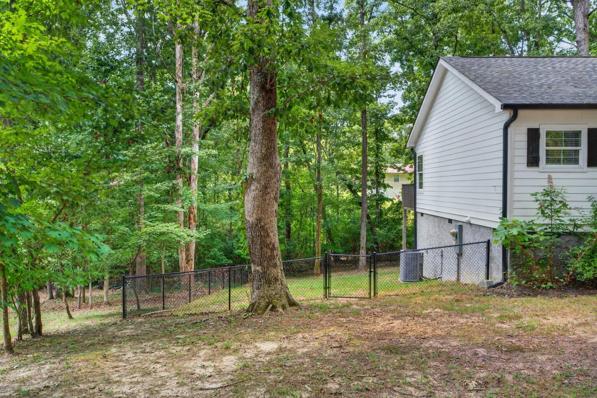 184 Middle Road Lookout Mountain, GA 30750 - Photo 33 of 39 12 - 184 Middle Rd - Exterior