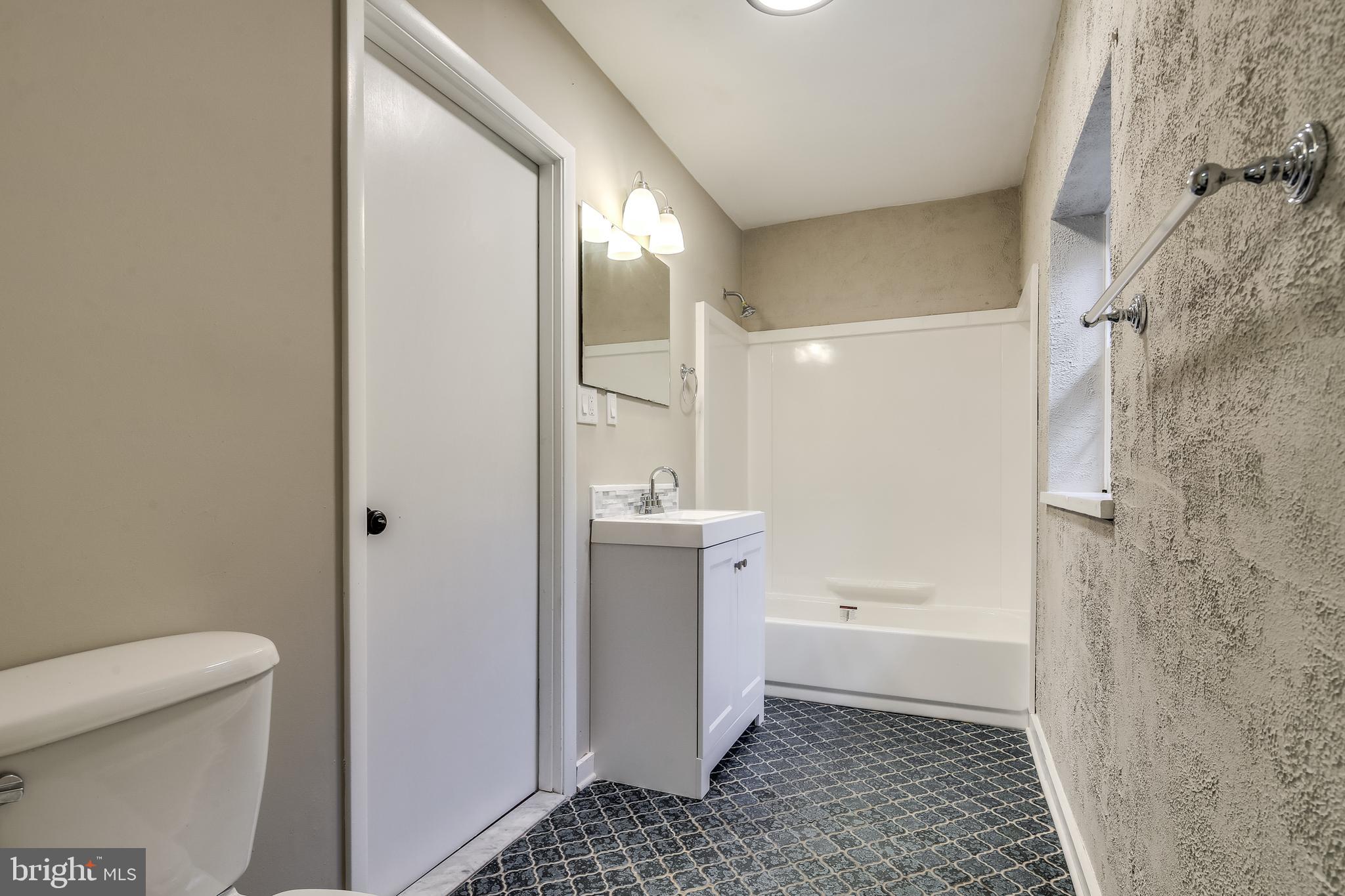 2506 Braddock Road Mount Airy, MD 21771 - Photo 22 of 32
