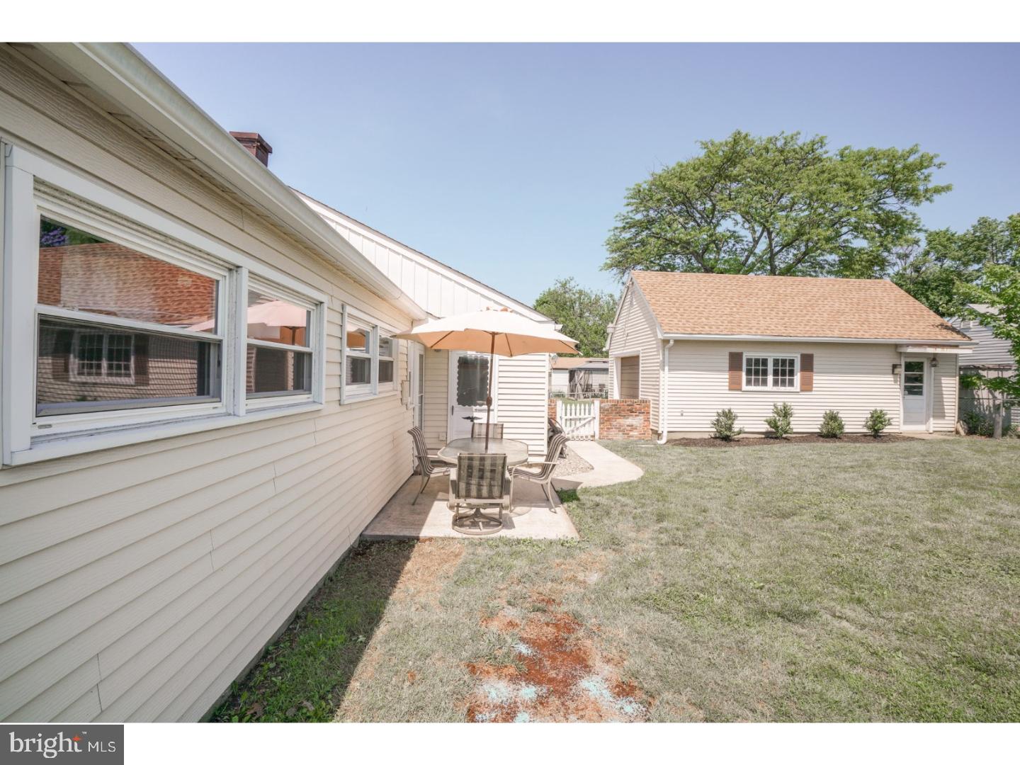 11 Paul Road Maple Shade, NJ 08052 - Photo 19 of 23