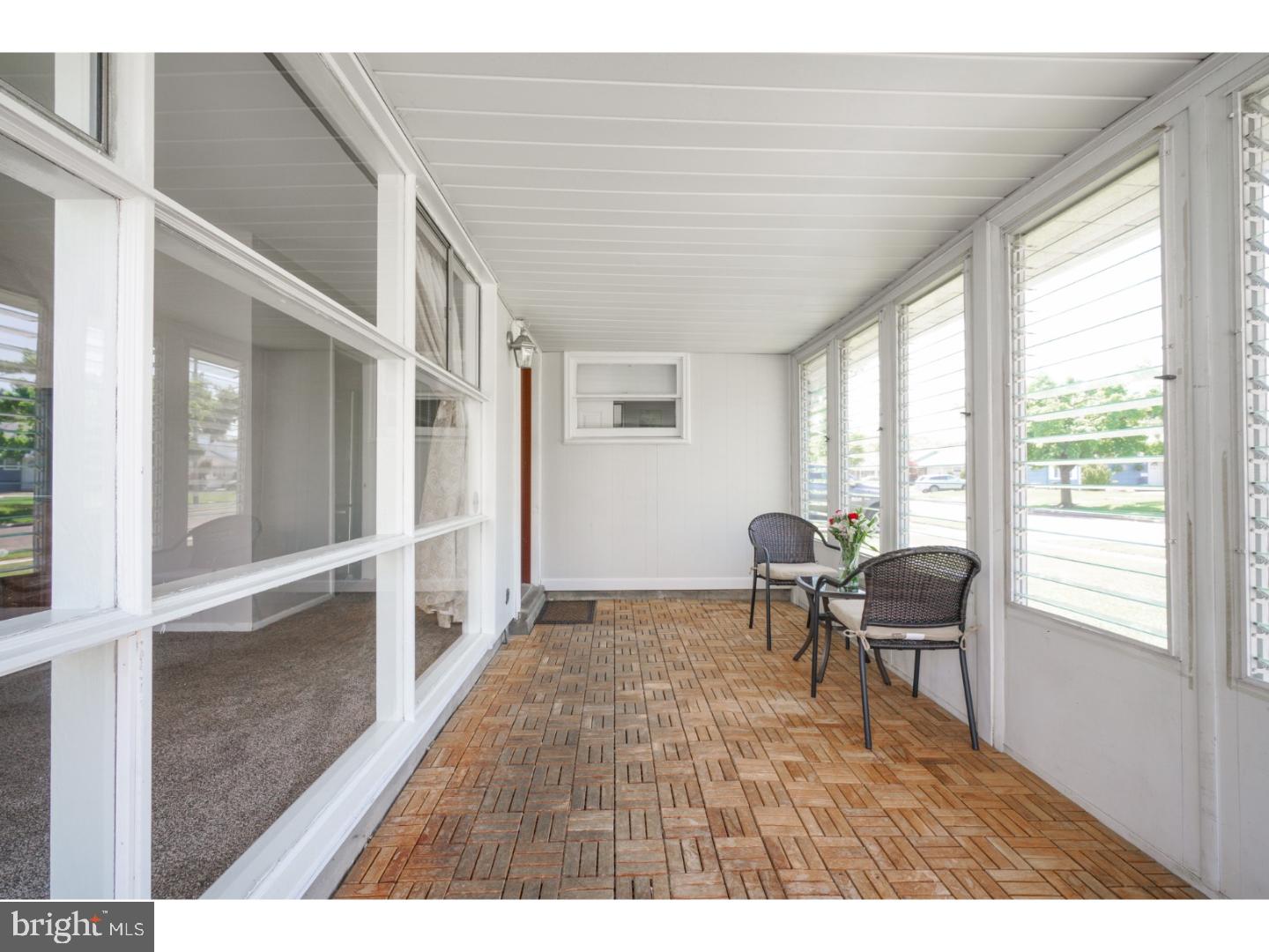 11 Paul Road Maple Shade, NJ 08052 - Photo 3 of 23