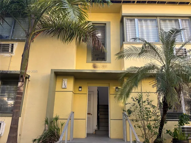 $1,700 | 1522 Meridian Avenue, Unit 6, Miami Beach, FL 33139