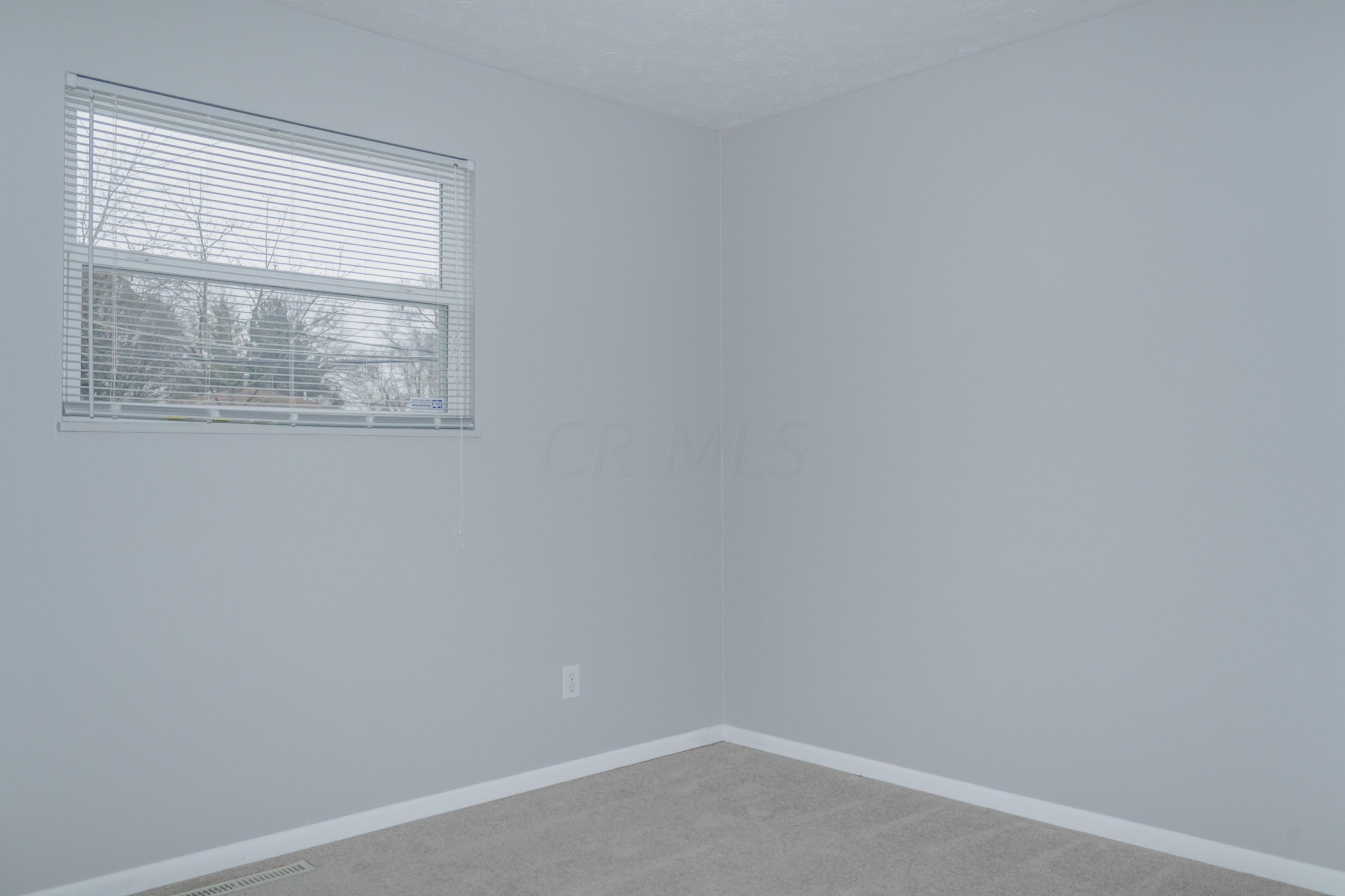 3950 Ivorton Road West Columbus, OH 43207 - Photo 16 of 28 Gallery Image 16