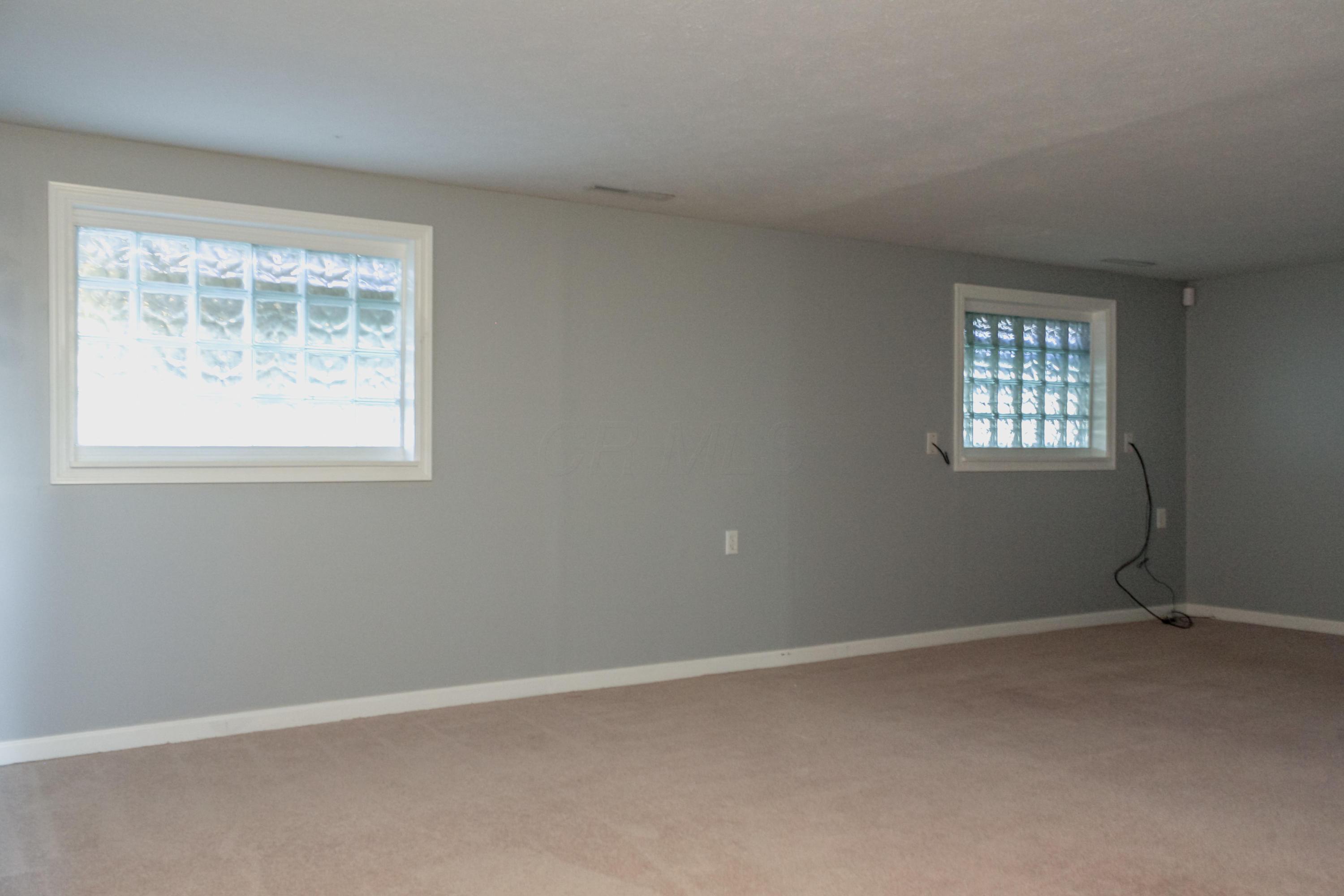 3950 Ivorton Road West Columbus, OH 43207 - Photo 21 of 28 Gallery Image 21