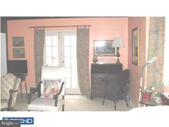 227 Locust Road Fort Washington, PA 19034 - Photo 5 of 12 Living Room