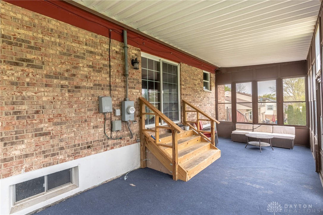 1255 East Westbrook Road Clayton, OH 45415 - Photo 27 of 34
