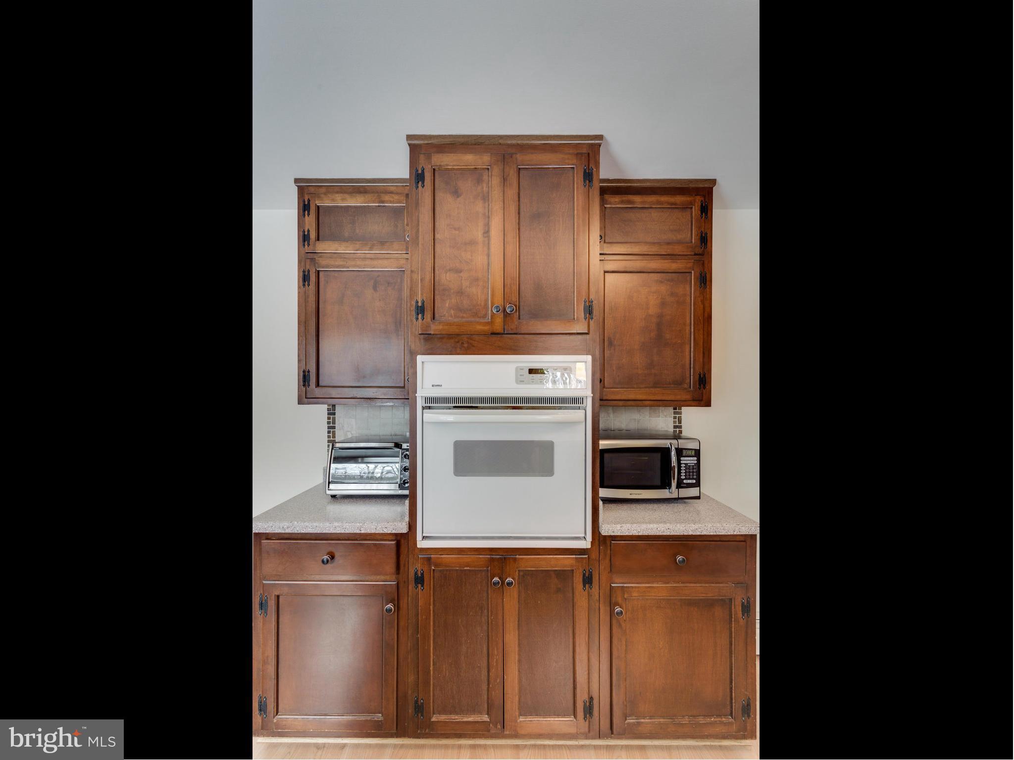 11633 Henderson Road Clifton, VA 20124 - Photo 12 of 30 Kitchen