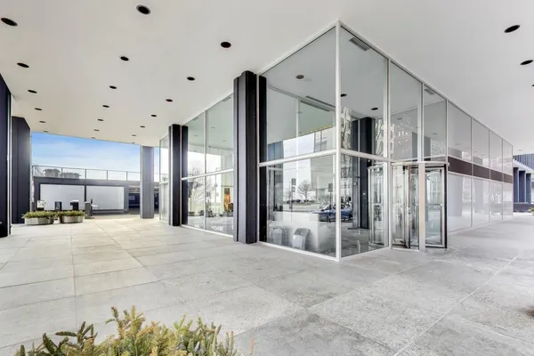 $4,500 | 910 North Lake Shore Drive, Unit 1615, Chicago, IL 60611