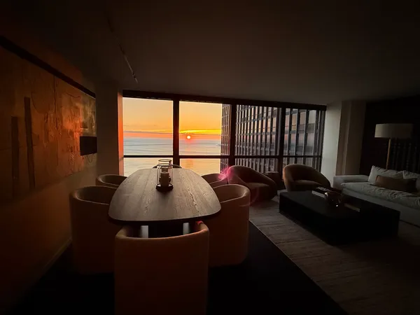 $4,500 | 910 North Lake Shore Drive, Unit 1615, Chicago, IL 60611