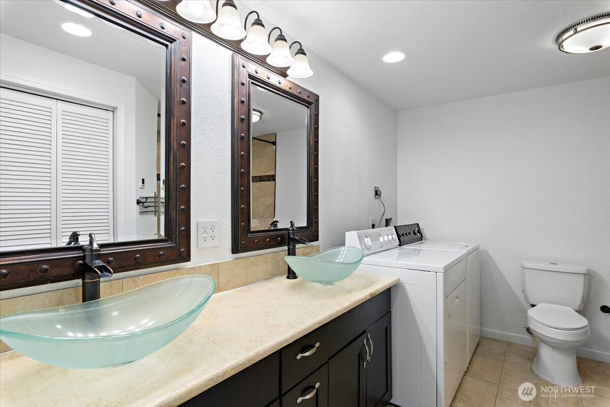 2802 Northeast 23rd Place Renton, WA 98056 - Photo 22 of 26