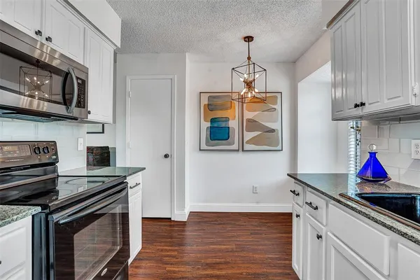 $1,700 | 9833 Windy Ridge Road, Frisco, TX 75033