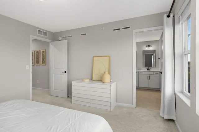 $419,900 | 9616 4th Street North, Lake Elmo, MN 55042