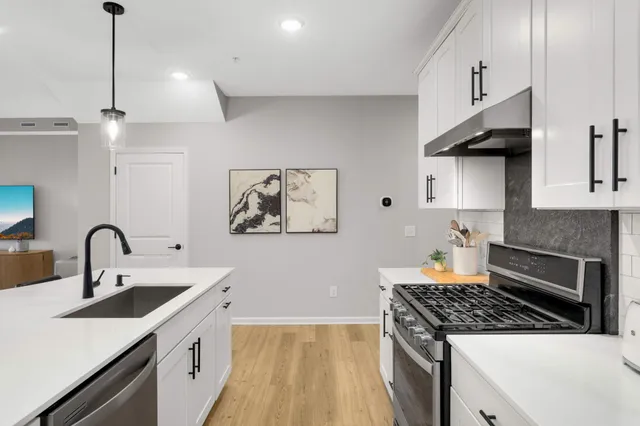 $419,900 | 9616 4th Street North, Lake Elmo, MN 55042