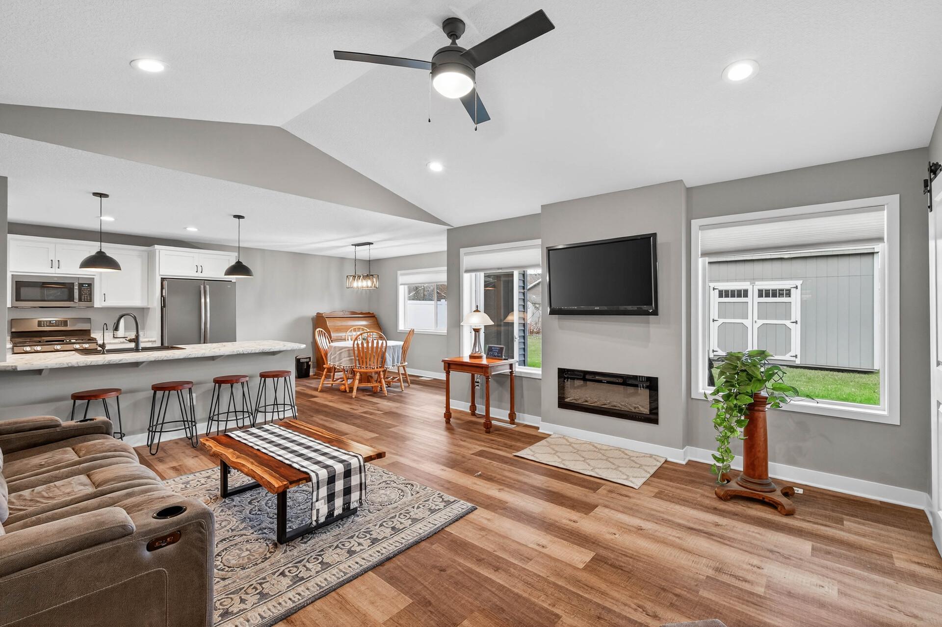 7246 385th Street North Branch, MN 55056 - Photo 3 of 30