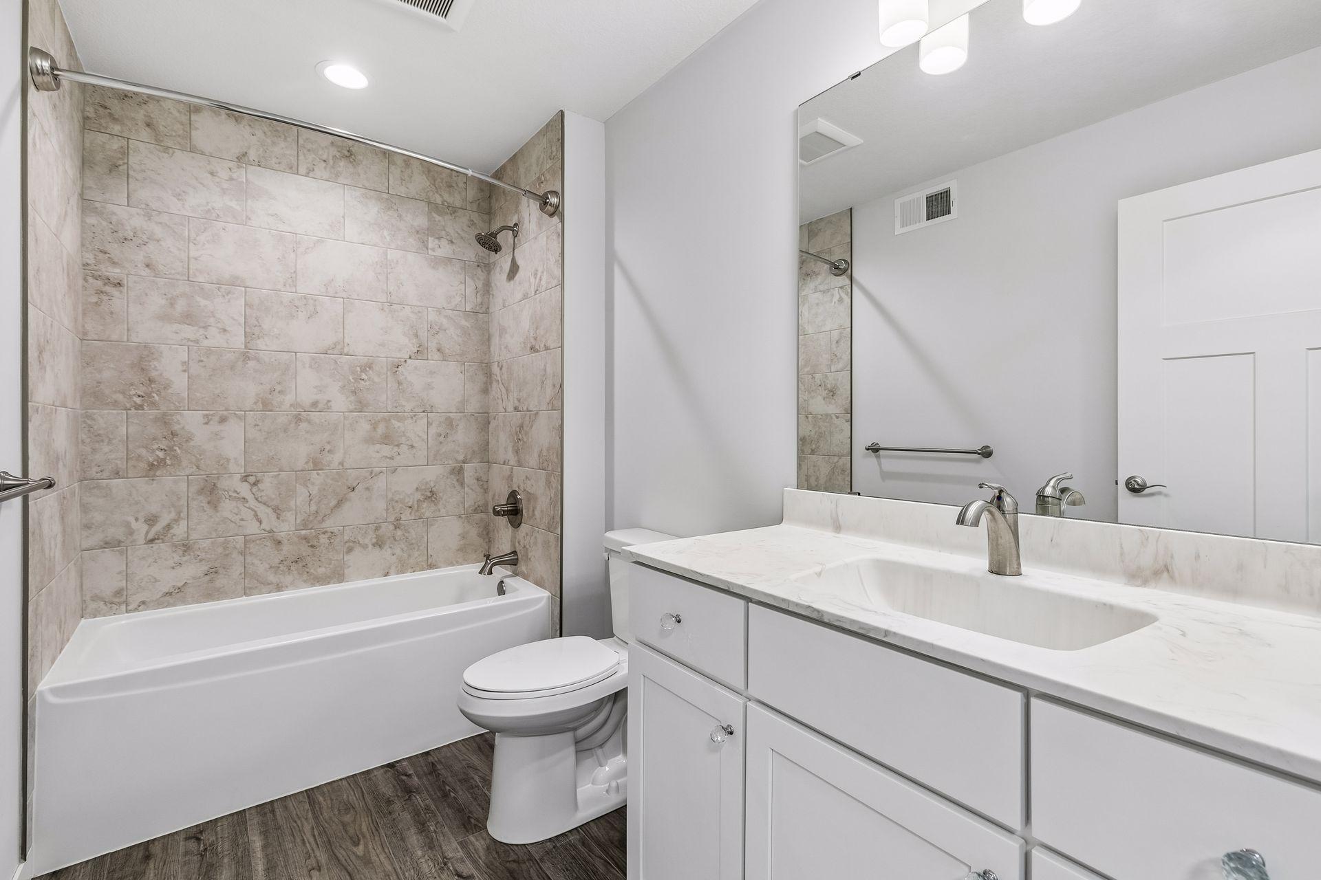 1181 Hewitt Boulevard Red Wing, MN 55066 - Photo 18 of 37