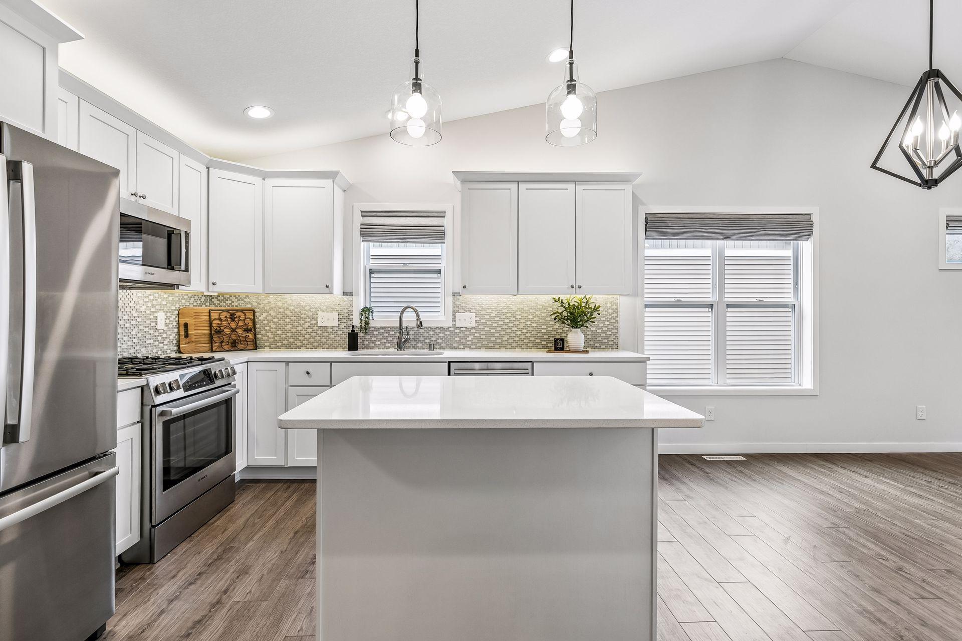 1181 Hewitt Boulevard Red Wing, MN 55066 - Photo 7 of 37