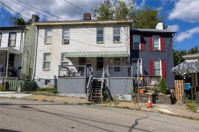 $1,125 | 3226 Richardson Avenue, Pittsburgh, PA 15212