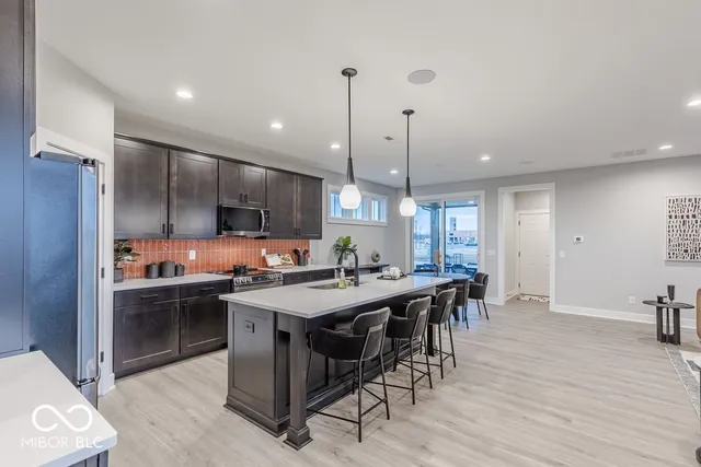 $389,999 | 9124 Anthem Avenue, Plainfield, IN 46168