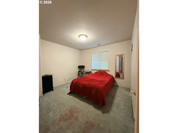 $364,999 | 1115 East Hurlburt Avenue, Hermiston, OR 97838