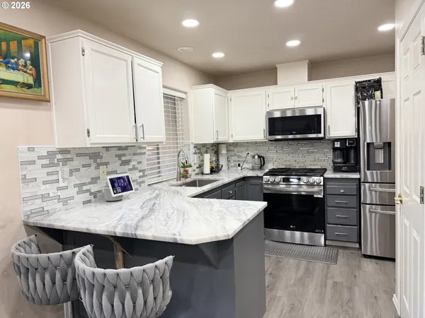 $364,999 | 1115 East Hurlburt Avenue, Hermiston, OR 97838