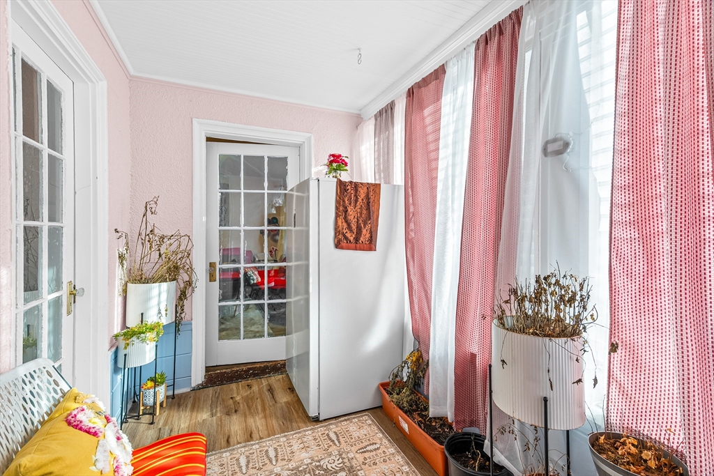 28 Maple Street Southbridge, MA 01550 - Photo 11 of 27