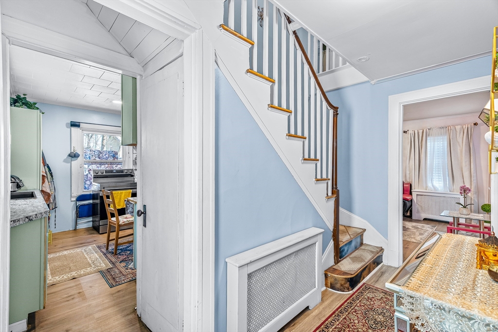 28 Maple Street Southbridge, MA 01550 - Photo 3 of 27