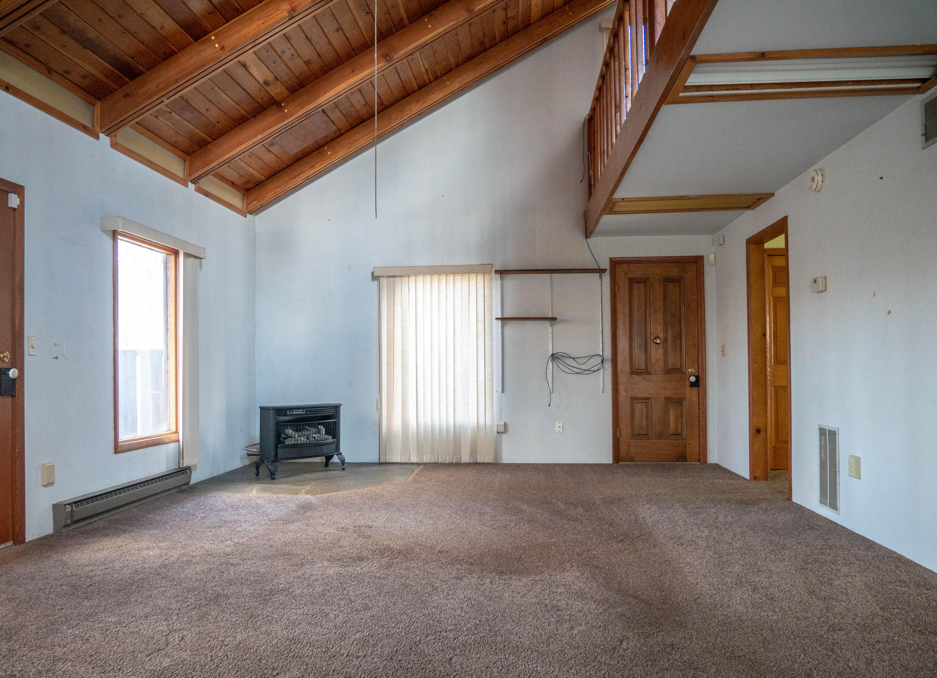 151 Lakeview Circle Clinton, TN 37716 - Photo 11 of 25 P1050925