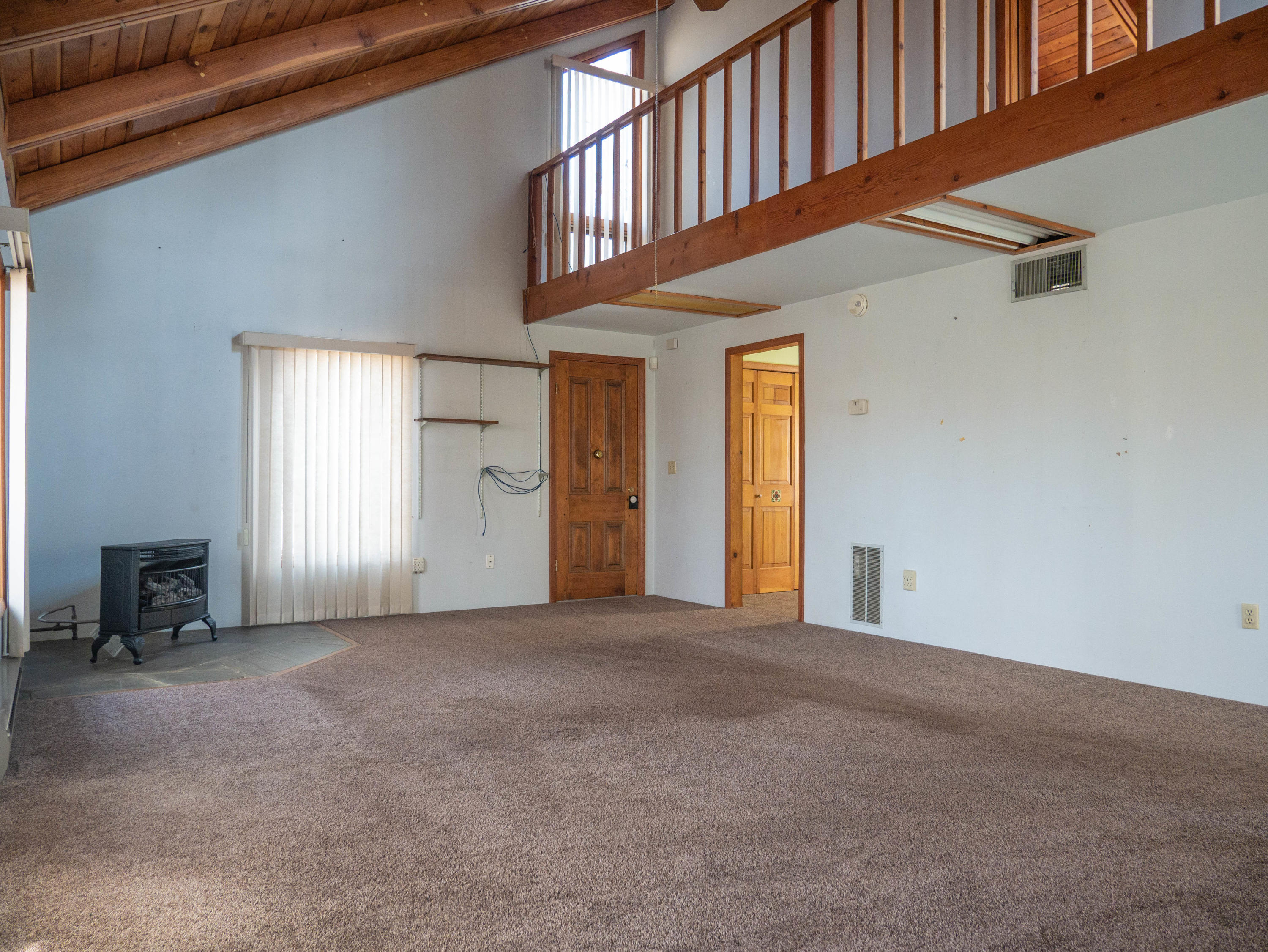 151 Lakeview Circle Clinton, TN 37716 - Photo 12 of 25 P1050923