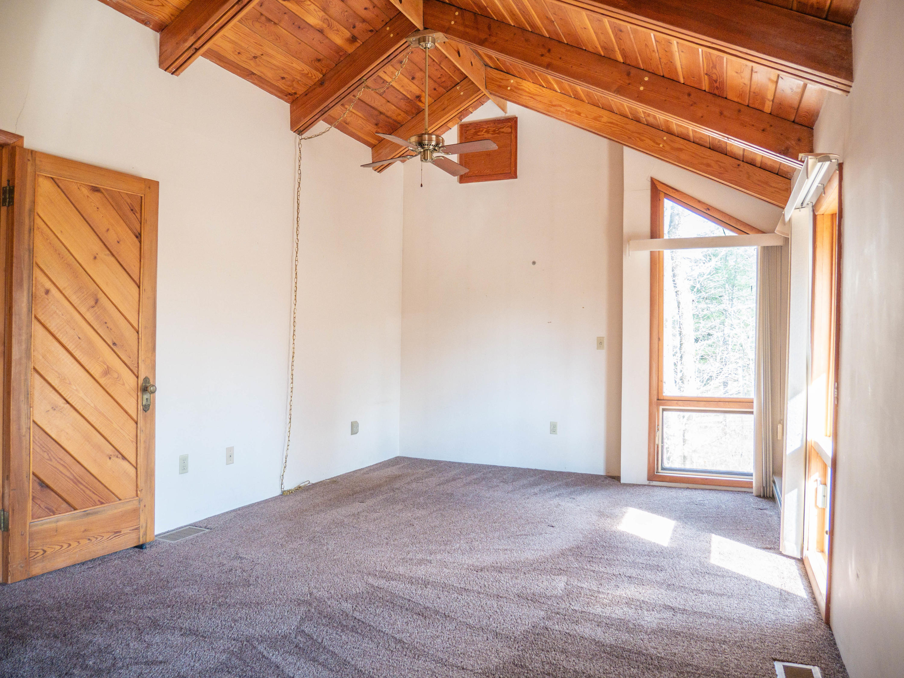 151 Lakeview Circle Clinton, TN 37716 - Photo 20 of 25 P1050936