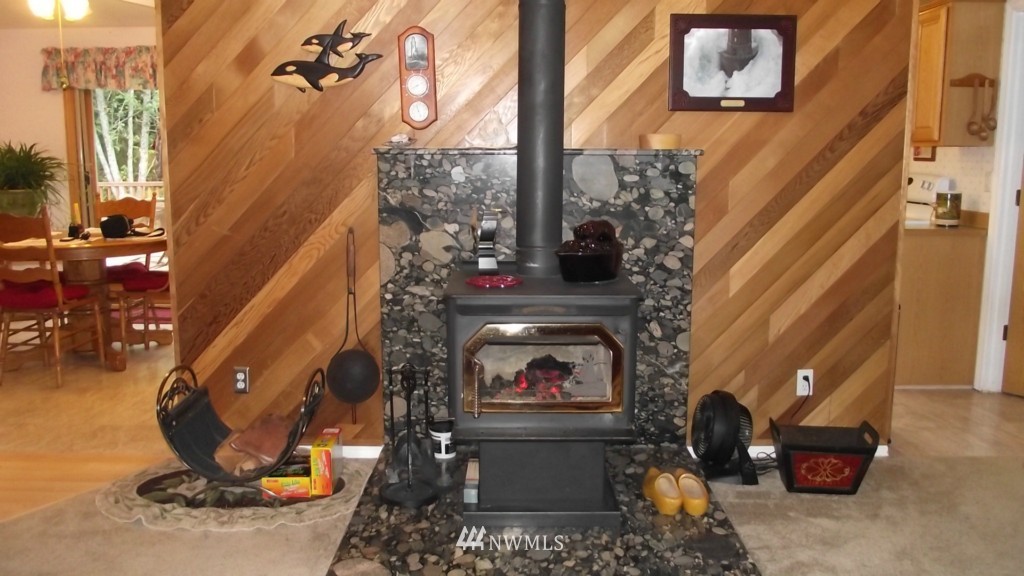 504 Westridge Road Port Angeles, WA 98363 - Photo 3 of 15 Gallery Image 3