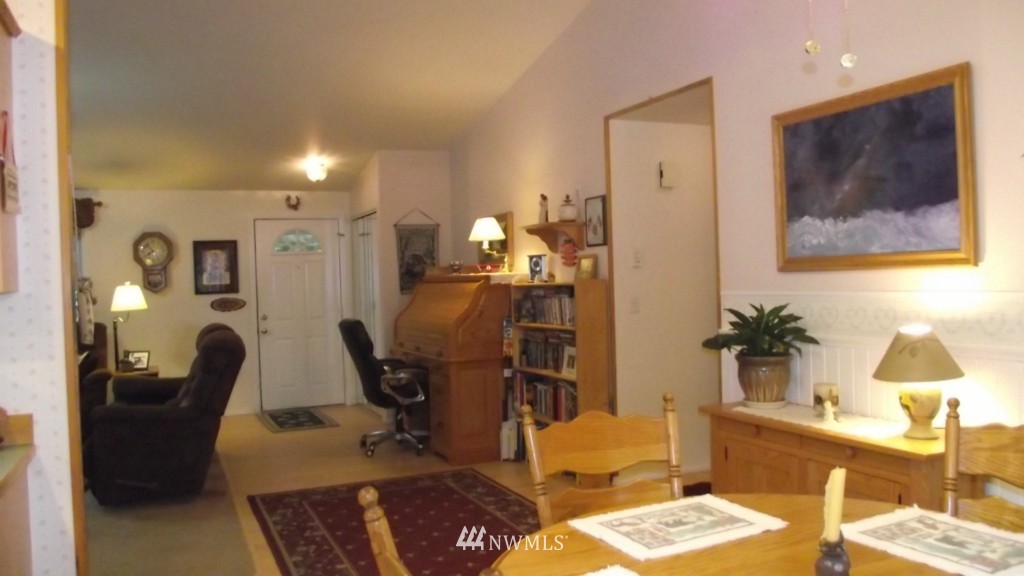 504 Westridge Road Port Angeles, WA 98363 - Photo 5 of 15 Gallery Image 5
