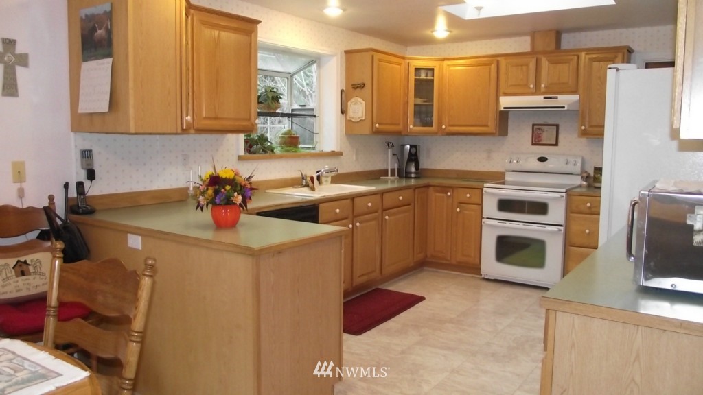 504 Westridge Road Port Angeles, WA 98363 - Photo 9 of 15 Gallery Image 9