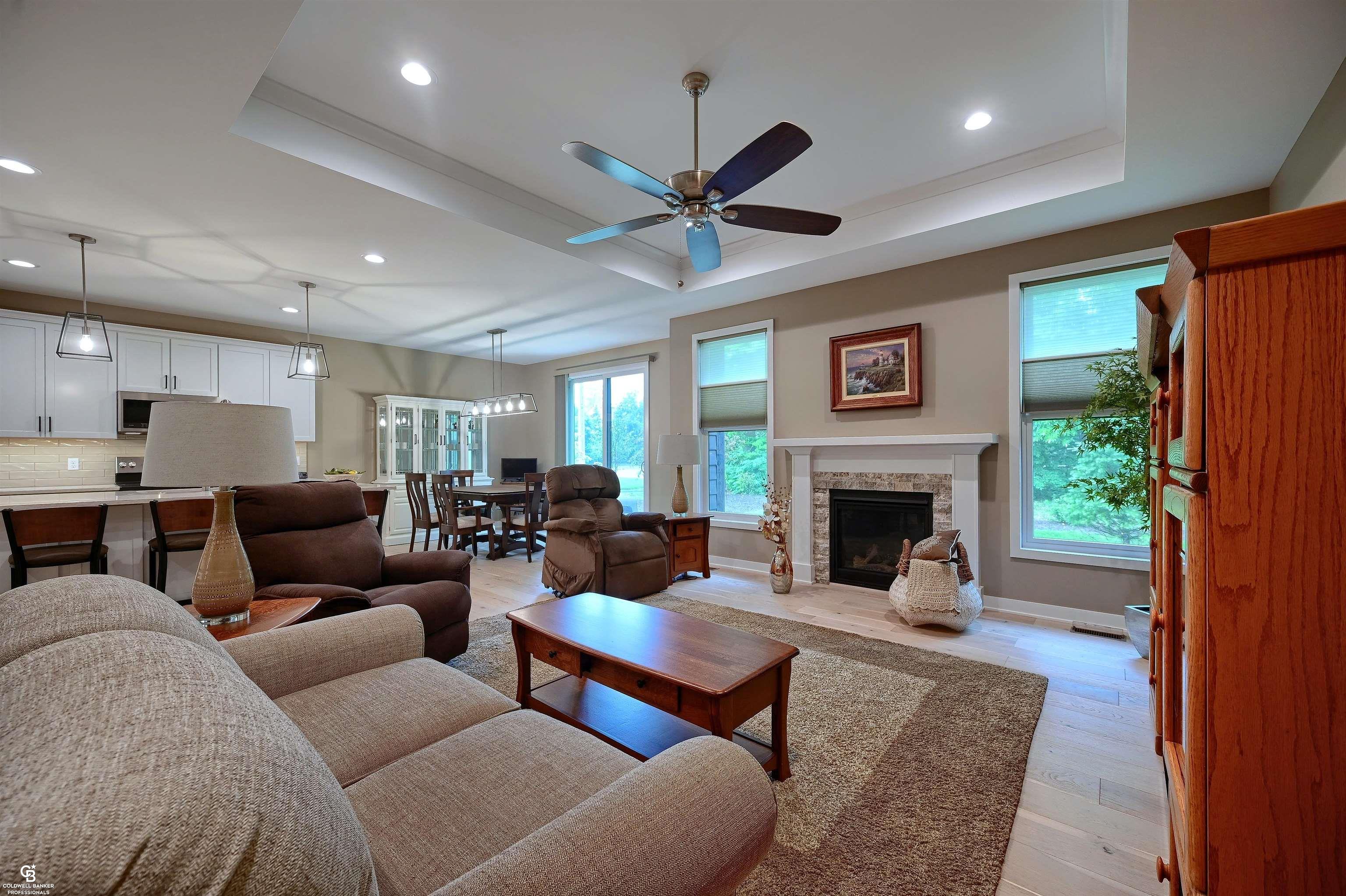 1021 Crestwyk Lane Rochester, MI 48307 - Photo 6 of 44 Multi Level Ceiling
