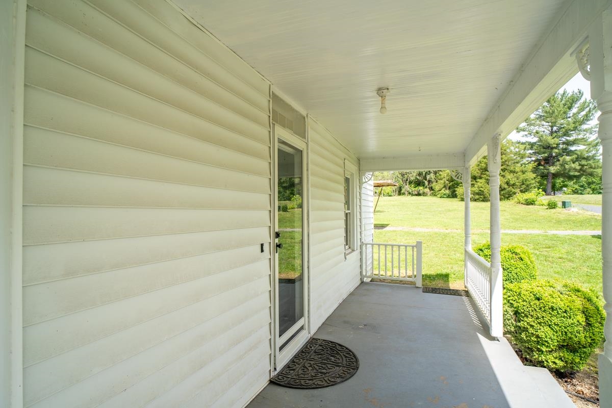 234 Mt Pisgah Road Mount Sidney, VA 24467 - Photo 4 of 39