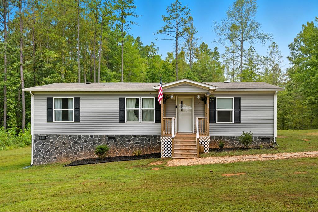 2057 Old Peach Tree Road Green Bay, VA 23942 - Photo 2 of 41 Gallery Image 2