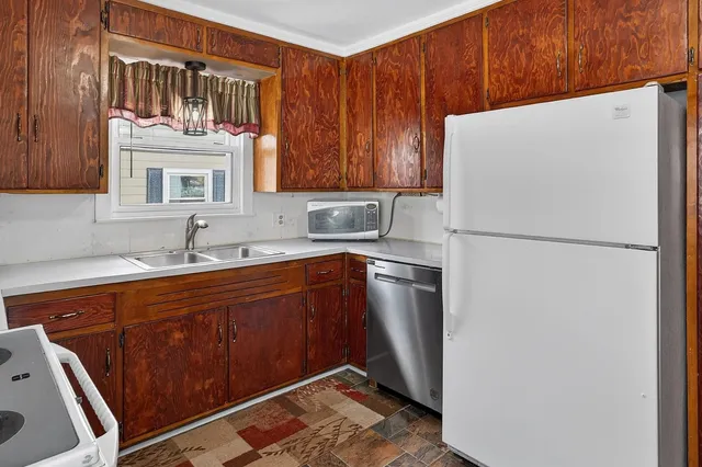 $240,000 | 2108 North Richmond Street, Appleton, WI 54911