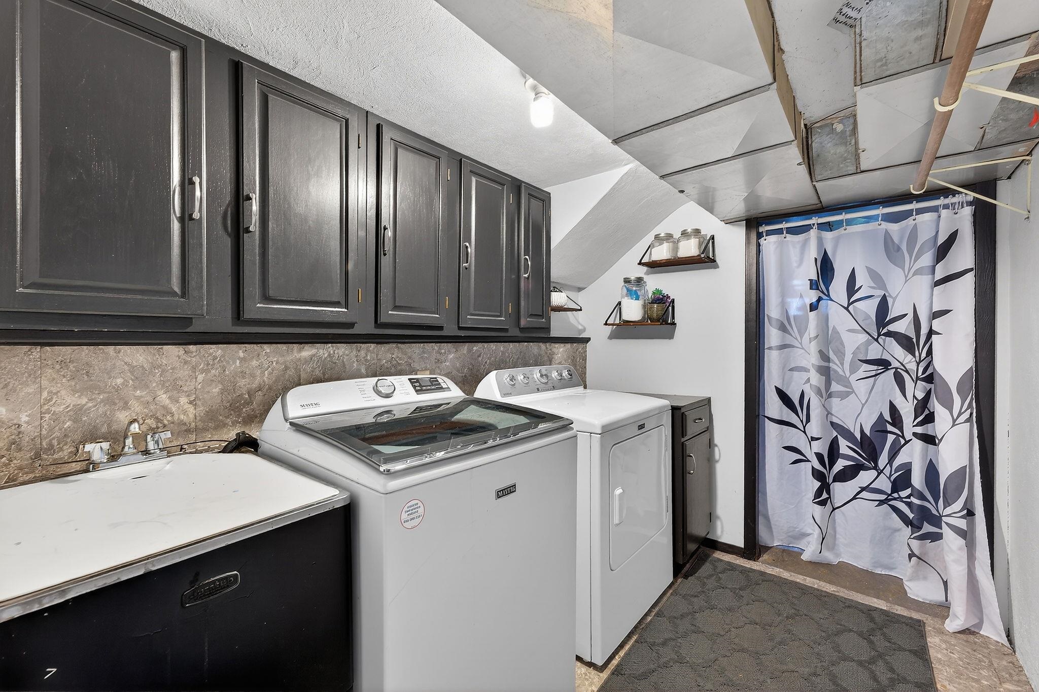 2108 North Richmond Street Appleton, WI 54911 - Photo 26 of 44