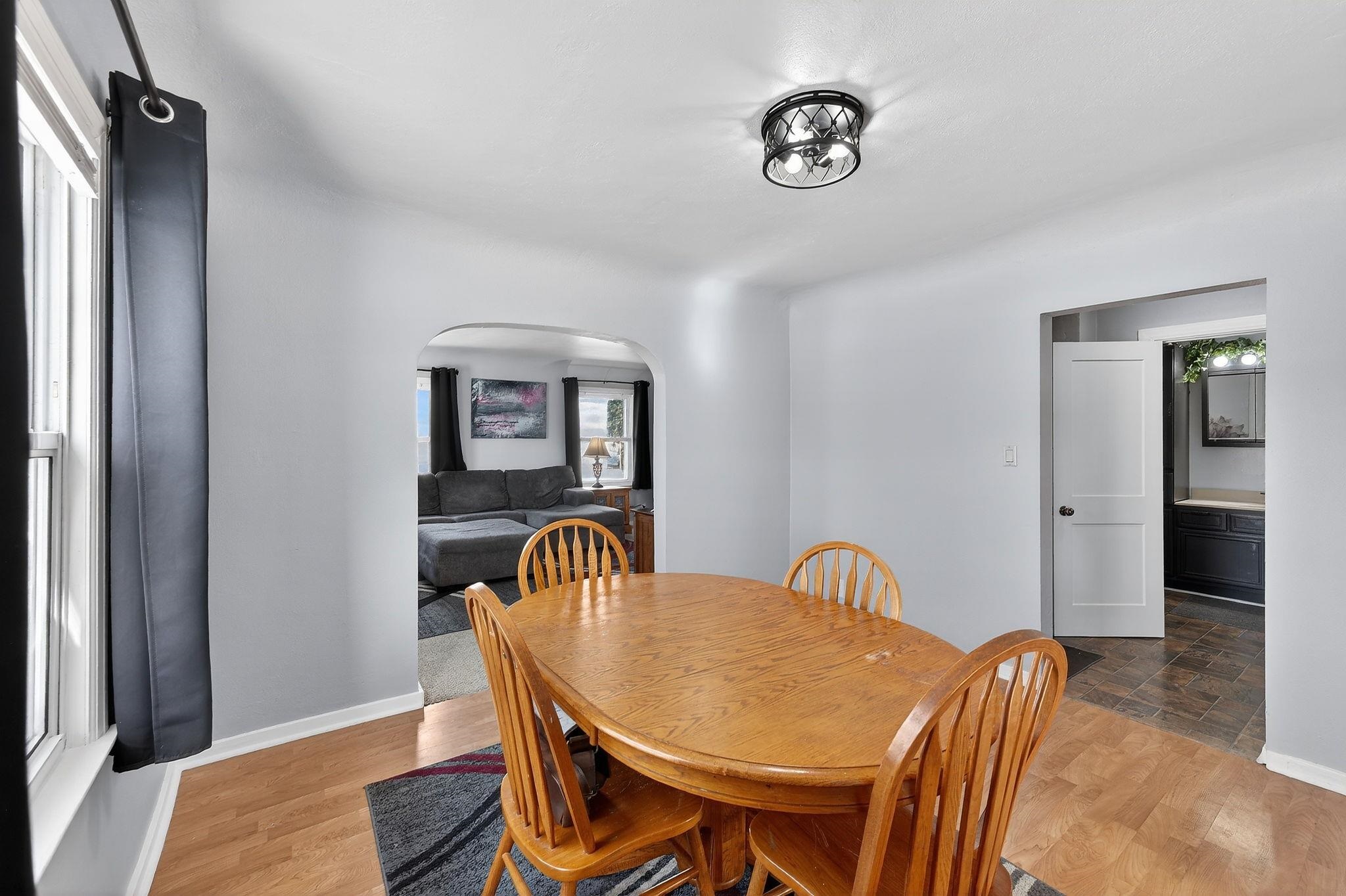 2108 North Richmond Street Appleton, WI 54911 - Photo 7 of 44