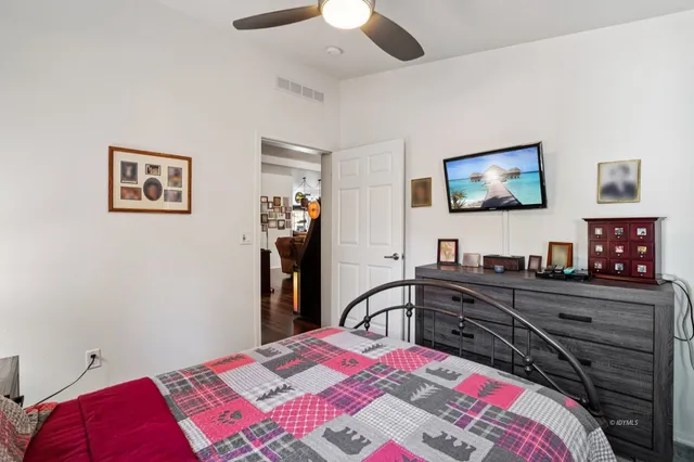 $560,000 | 25001 Rim Rock Road, Idyllwild, CA 92549