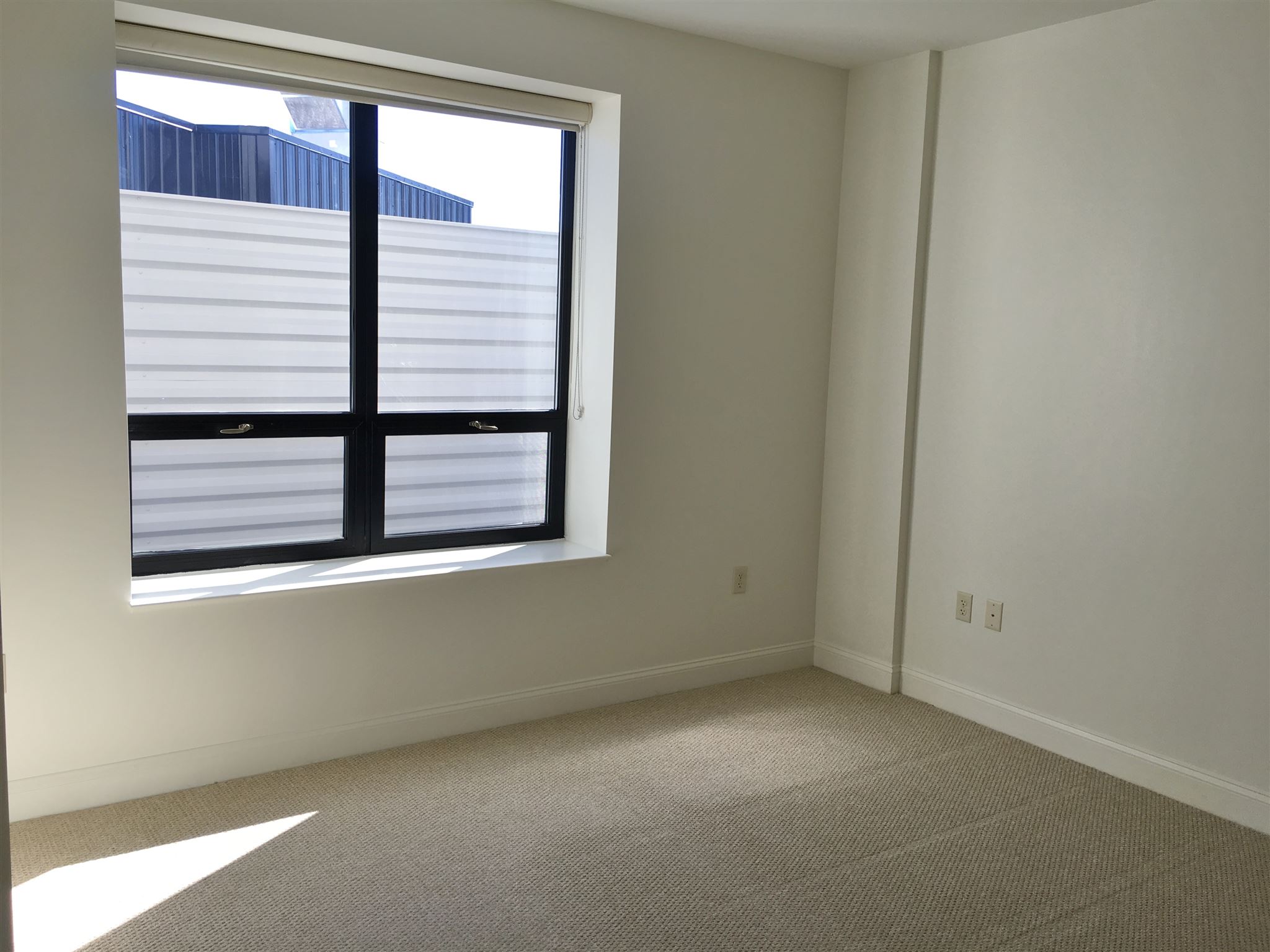 875 Elm Street, Unit 207 Manchester, NH 03101 - Photo 29 of 40